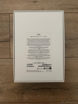 iPad 9th Generation 64GB Silver - 4