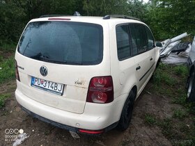 Volkswagen Touran 1.9 TDI 7 miestne - 4