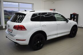 Volkswagen Touareg 3,0 TDI 180 kW,R-Line,DSG,ACC,kůže,ČR, - 4