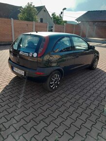 Opel corsa - 4