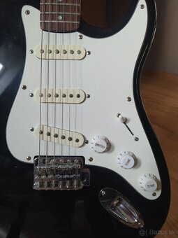 Cheri Stratocaster - 4