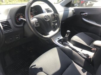 Toyota Corolla 1.6, r.v. 2013, benzin 97 kW, 100TKM - 4