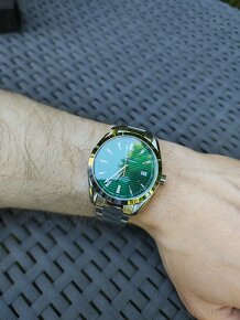 Luxusné hodinky - Pagani Design Green, Omega James Bond - 4
