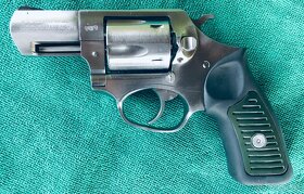 Revolver Ruger .38 Special - 4