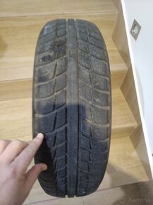 Predám 2ks celoročné Pneu Michelin 175/65 R15 - 4