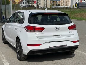 Hyundai i30 1.6 CRDi - 4