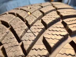 Predam 2ks pneu  215/65/r17    zimne  103H   Bridgestone - 4