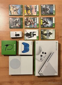 Xbox ONE S 1TB + Prislusenstvo - 4