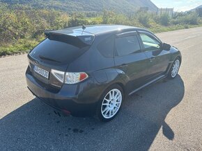 Subaru impreza STI - 4