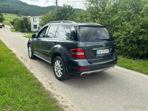 Mercedes-Benz ML300 CDI - 4