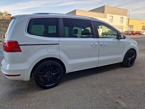 Predám Seat Alhambra 2.0 TDI Style 4x4 r.v.2015 - 4