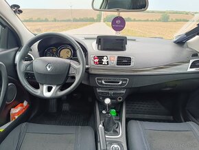 Renault Mégane coupé 3 - 4