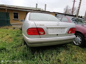 Predám Mercedes W210 Karoseria - 4