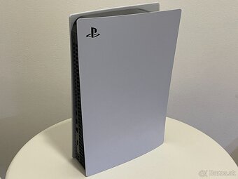 PlayStation 5 s mechanikou+DualSense + TLOU: Part II + GTA V - 4