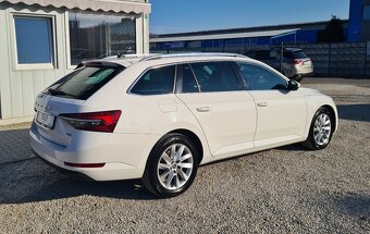 ŠKODA SUPERB COMBI 2.0 TDI SCR STYLE 4X4 DSG - 4