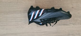 Kopačky Adidas Predator UK8 - 4