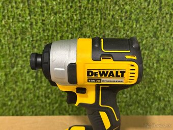 DeWalt DCF 787 akumulátorový rázový uťahovák - 4