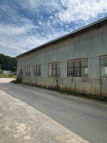 Ponúkame do prenájmu skladové, výrobné prípadne garážové pri - 4