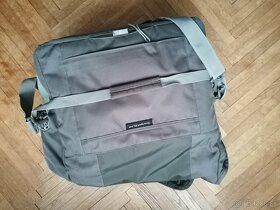 Predam fotobrasnu Lowepro Nova Sport 35L AW - 4