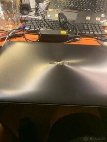 ASUS X555L  za 44 euro - 4