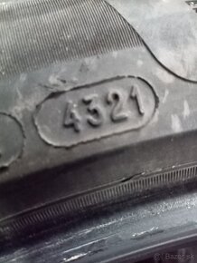 245/45 R19 102 V  Pilot Alpin 5 - 4