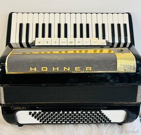 Predám  Akordeón Hohner Lucia IV P- 96 basový - 4