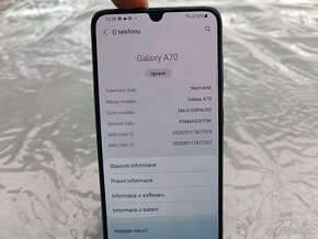 Mobilní telefon Samsung Galaxy A70 / 6GB RAM / 128GB / obal - 4