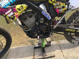 Suzuki rmz 250 - 4