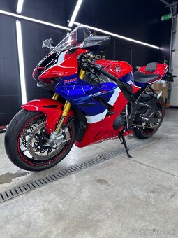 Honda Fireblade CBR1000RR-R SP SC82 - 4