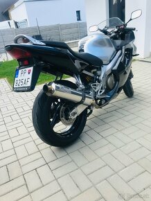 HONDA CBR600F - 4