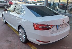 Škoda Superb 2.0 TDI 110kW DSG Laurin & Klement - 4