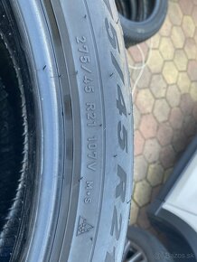 Pirelli 275/45 R21 107V Scorpion Winter M/S - 4