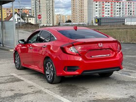 Honda Civic 1.5 VTEC - 4