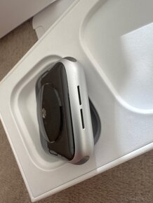 Apple Watch SE 44mm - 4