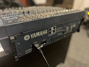 Predám YAMAHA EMX 5000 - 12 Powered Mixer - 4