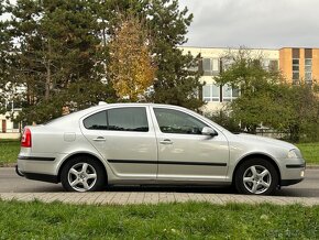 Škoda Octavia 2 1.6 FSI 2005 Ambiente - 4