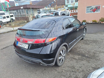 Honda Civic 1.8 VTEC Sport - 4