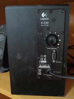 Predám reproduktory Logitech X-230 - 4