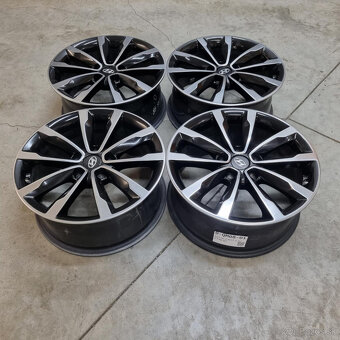 Hyundai disky 5x114.3 R17 7.5J ET46 - 4