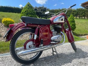 Jawa 250/590 Sport - 4