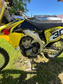 Suzuki RMZ 450 - 4