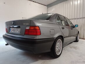 BMW E36 318i - 4