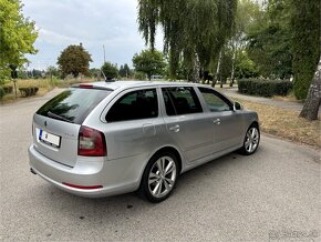 Škoda Octavia Combi 2.0 TDI RS DSG CR - 4