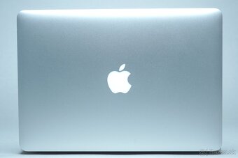 ZÁRUKA/MacbookAir 13.3"/I5 1.6HZ/8GBRAM/128GB SSD - 4