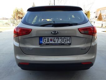 Kia Cee´d SW 1.6 CRDi LX/Silver - 4