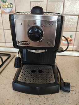 Predám kávovar Delonghi EC 156.B - 4