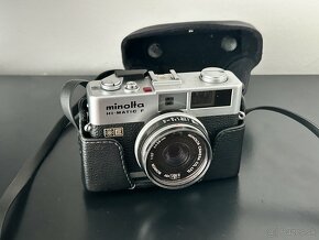 minolta HI-MATIC F - 4