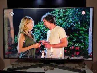 Predám LED TV SAMSUNG UE40EH5000W FULL HD - 4