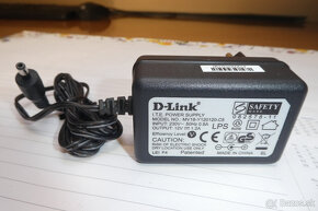 ADSL2+ modem s routerom D-Link DSL-2641R - 4