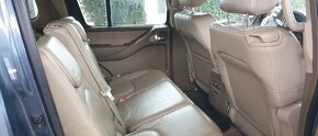 Nissan Pathfinder 2005, 2.5L, 128kW, 4x4, 7-miestne SUV - 4